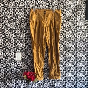 Cool mustard vintage pants